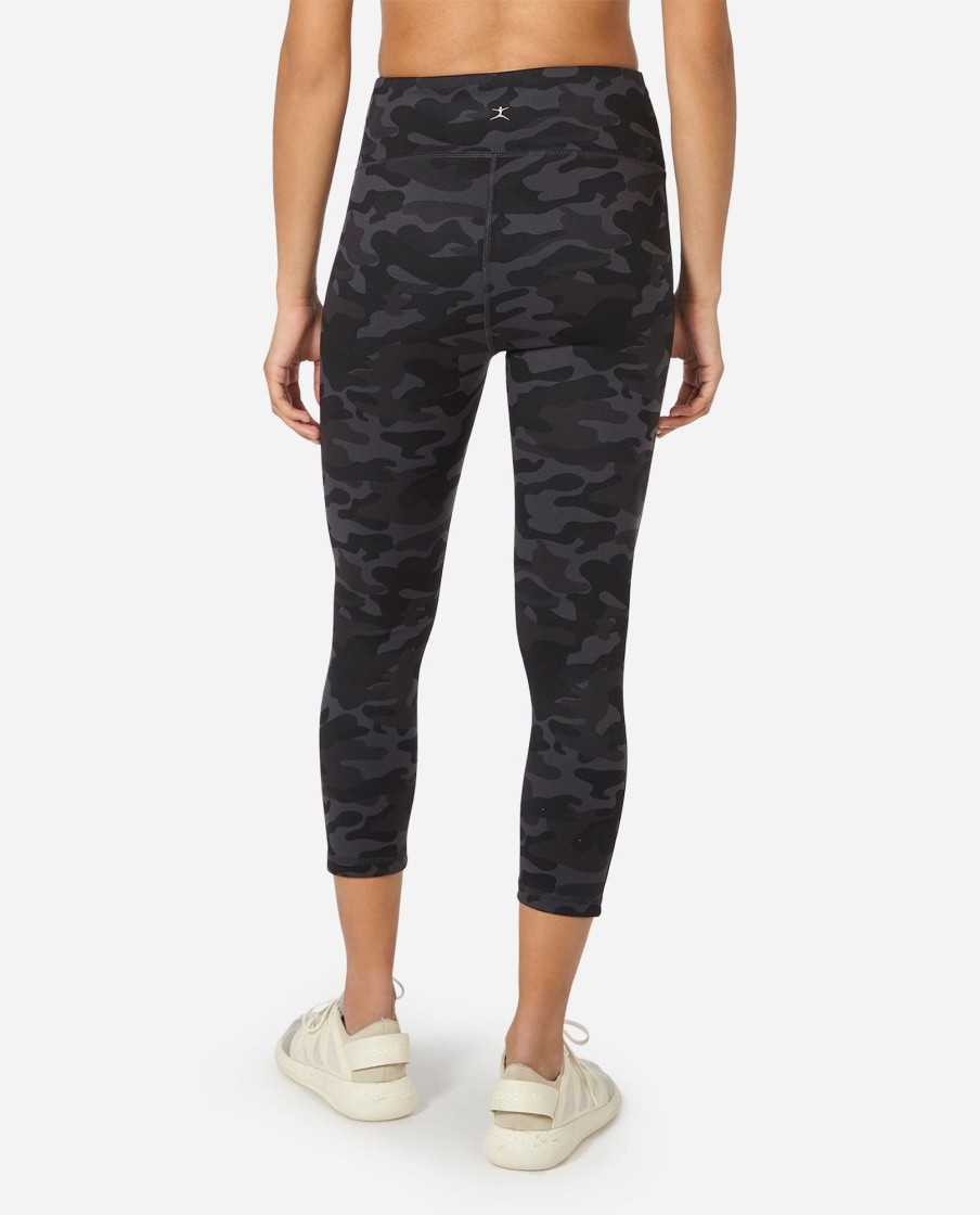 Women DANSKIN Leggings | Mid-Rise Camo Cropped Legging